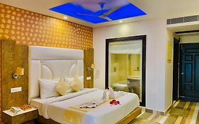Nature Valley Resort Mashobra By Naina Staycation- Private Parking - Balcony And Valley View Rooms